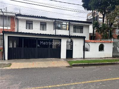 Casa de 5 alcobas en venta en Lisboa, Bogotá, 340 m² · foto 3 de 20