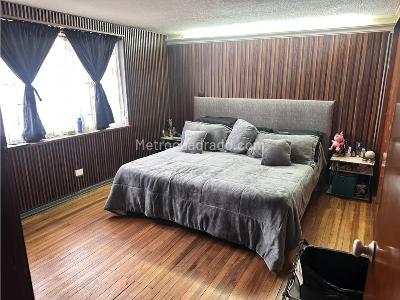Casa de 5 alcobas en venta en Lisboa, Bogotá, 340 m² · foto 10 de 20