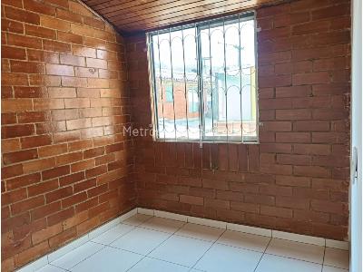 Casa de 2 alcobas en venta en Quintanres, Soacha, 56 m² · foto 16 de 20