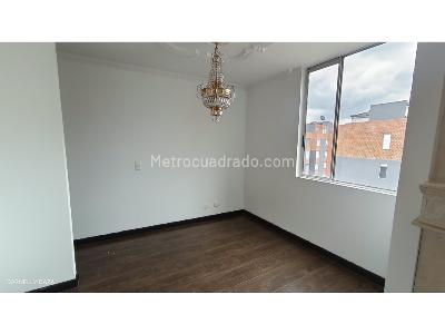 Apartamento de 3 alcobas en venta en Colina Campestre, Bogotá, 129 m² · foto 13 de 20