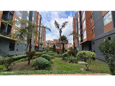 Apartamento de 3 alcobas en venta en Colina Campestre, Bogotá, 129 m² · foto 2 de 20