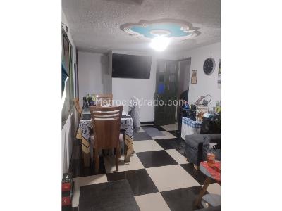 Casa de 5 alcobas en venta en Gran Britalia, Bogotá, 305 m² · foto 15 de 20