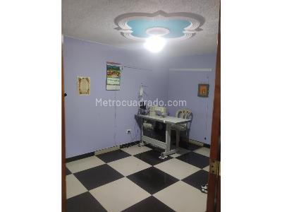 Casa de 5 alcobas en venta en Gran Britalia, Bogotá, 305 m² · foto 16 de 20