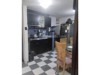 Casa de 5 alcobas en venta en Gran Britalia, Bogotá, 305 m² · foto 6 de 20