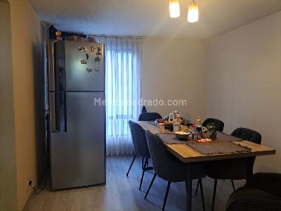 Apartamento de 3 alcobas en venta en Ciudad Salitre Occidental, Bogotá, 84 m² · foto 2 de 11