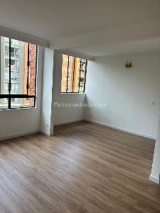 Apartamento de 3 alcobas en venta en Ciudad Salitre, Bogotá, 85 m² · foto 9 de 9