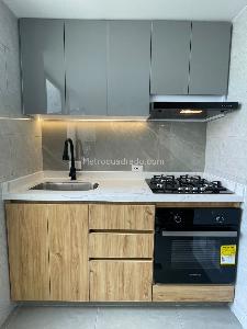 Apartamento en venta en Ciudad Salitre Occidental, Bogotá · foto 2 de 12