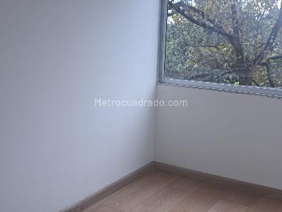 Apartamento de 3 alcobas en venta en La Esperanza Modelia, Bogotá, 72 m² · foto 10 de 13