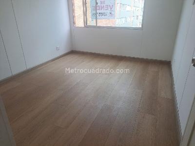 Apartamento de 3 alcobas en venta en La Esperanza Modelia, Bogotá, 72 m² · foto 6 de 13