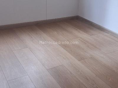 Apartamento de 3 alcobas en venta en La Esperanza Modelia, Bogotá, 72 m² · foto 8 de 13