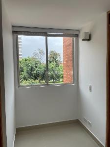 Apartamento de 3 alcobas en venta en Ciudad Salitre Oriental, Bogotá, 70 m² · foto 7 de 13