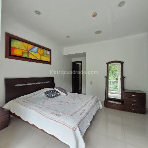 Casa de 5 alcobas en venta en Altos De Cabecera, Bucaramanga, 260 m² · foto 8 de 20
