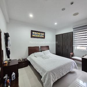 Casa de 5 alcobas en venta en Altos De Cabecera, Bucaramanga, 260 m² · foto 12 de 20