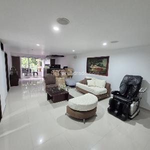 Casa de 5 alcobas en venta en Altos De Cabecera, Bucaramanga, 260 m² · foto 20 de 20