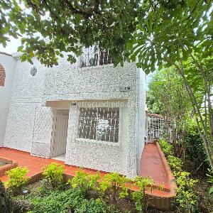 Casa de 3 alcobas en arriendo en Molinos Altos, Floridablanca, 125 m² · foto 2 de 18