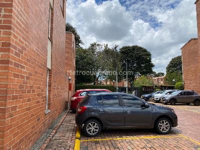 Casa en venta en Mirandela, Bogotá · foto 11 de 20