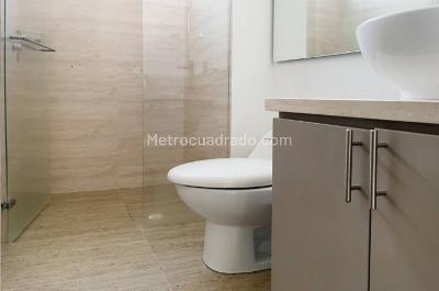 Apartamento de 3 alcobas en venta en Cr Eva Punta Arena, Girardot, 97 m² · foto 7 de 8