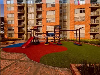 Apartamento en venta en Centro, Mosquera · foto 11 de 14