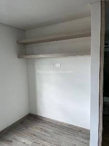 Apartaestudio en venta en La Candelaria, Bogotá, 27 m² · foto 11 de 13