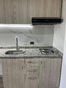 Apartaestudio en venta en La Candelaria, Bogotá, 27 m² · foto 6 de 13