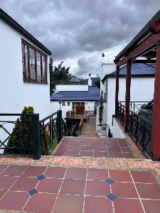 Casa de 4 alcobas en venta en Atenas Casa Blanca Suba, Bogotá, 240 m² · foto 1 de 20