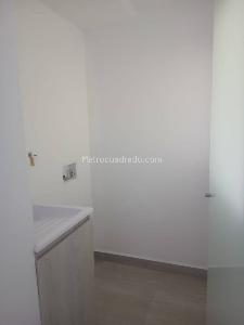Apartamento de 2 alcobas en venta en Vereda Las Lomitas, Sabaneta, 79 m² · foto 9 de 16