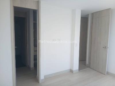 Apartamento de 2 alcobas en venta en Las Lomitas, Sabaneta, 78 m² · foto 12 de 18