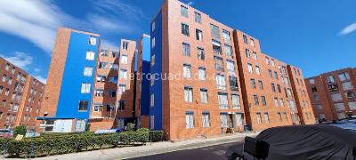 Apartamento de 1 alcoba en venta en Santa Fe Del Tintal, Bogotá, 36 m² · foto 2 de 15