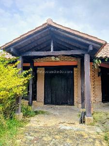 Casa de 4 alcobas en venta en Vereda La Balsa, Chía, 219 m² · foto 2 de 18