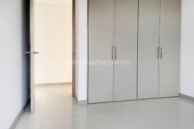 Apartamento de 3 alcobas en venta en Cr Eva Punta Arena, Girardot, 97 m² · foto 6 de 10