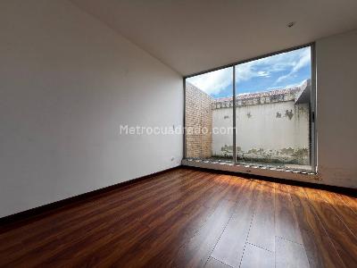 Casa de 5 alcobas en venta en Chuntame, Cajicá, 188 m² · foto 8 de 14