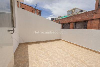 Casa de 5 alcobas en venta en El Pino, Bogotá, 194 m² · foto 11 de 20