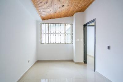Casa de 5 alcobas en venta en El Pino, Bogotá, 194 m² · foto 17 de 20