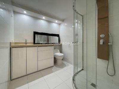 Apartamento en venta en Santa Barbara Alta, Bogotá · foto 7 de 11