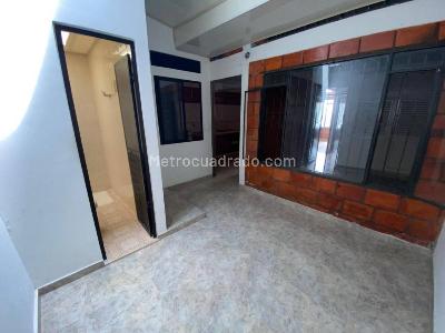 Casa de 3 alcobas en venta en Girardot, Girardot, 72 m² · foto 5 de 8