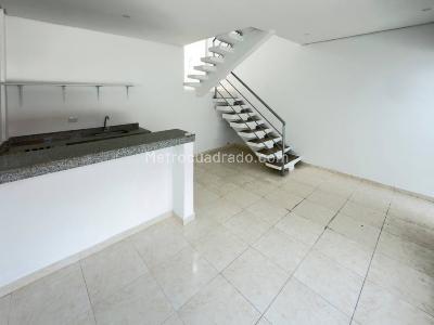 Casa de 3 alcobas en venta en Rosa Blanca, Girardot, 73 m² · foto 6 de 12