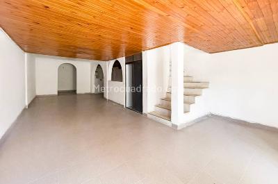Casa de 3 alcobas en venta en Urbanizacion La Esperanza, Girardot, 162 m² · foto 6 de 8