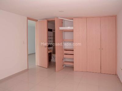 Apartamento de 3 alcobas en venta en Los Abetos, Cartagena, 123 m² · foto 3 de 11