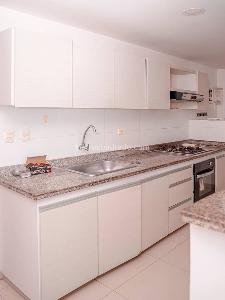 Apartamento de 3 alcobas en venta en Los Abetos, Cartagena, 123 m² · foto 4 de 11