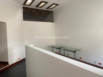 Casa de 3 alcobas en venta en Las Villas, Bogotá, 386 m² · foto 12 de 20