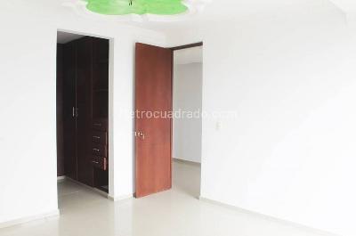 Apartamento en venta en Altos De Morelia, Villavicencio · foto 2 de 8