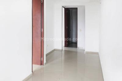 Apartamento en venta en Altos De Morelia, Villavicencio · foto 5 de 8