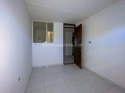 Casa de 5 alcobas en venta en Casablanca, Bogotá, 251 m² · foto 3 de 20