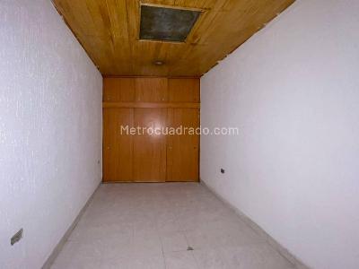 Casa de 5 alcobas en venta en Casablanca, Bogotá, 251 m² · foto 5 de 20