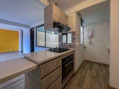 Apartamento de 1 alcoba en venta en Santa Teresa De Suba, Bogotá, 39 m² · foto 2 de 20