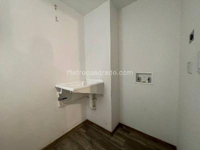 Apartamento de 1 alcoba en venta en Santa Teresa De Suba, Bogotá, 39 m² · foto 5 de 20