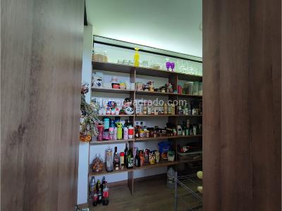Casa de 4 alcobas en venta en Alto De Las Palmas, Envigado, 271 m² · foto 7 de 20