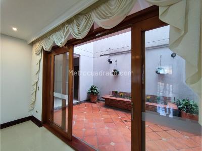 Casa de 4 alcobas en venta en Sabaneta, Sabaneta, 295 m² · foto 7 de 20