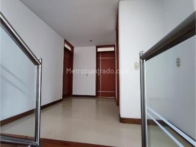 Casa de 4 alcobas en venta en Sabaneta, Sabaneta, 295 m² · foto 12 de 20