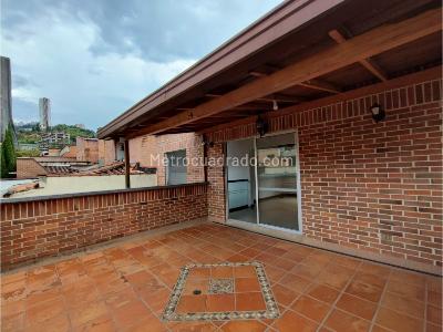 Casa de 4 alcobas en venta en Sabaneta, Sabaneta, 295 m² · foto 16 de 20